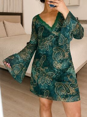 Teal Paisley V-Neck Bell Sleeve Dress